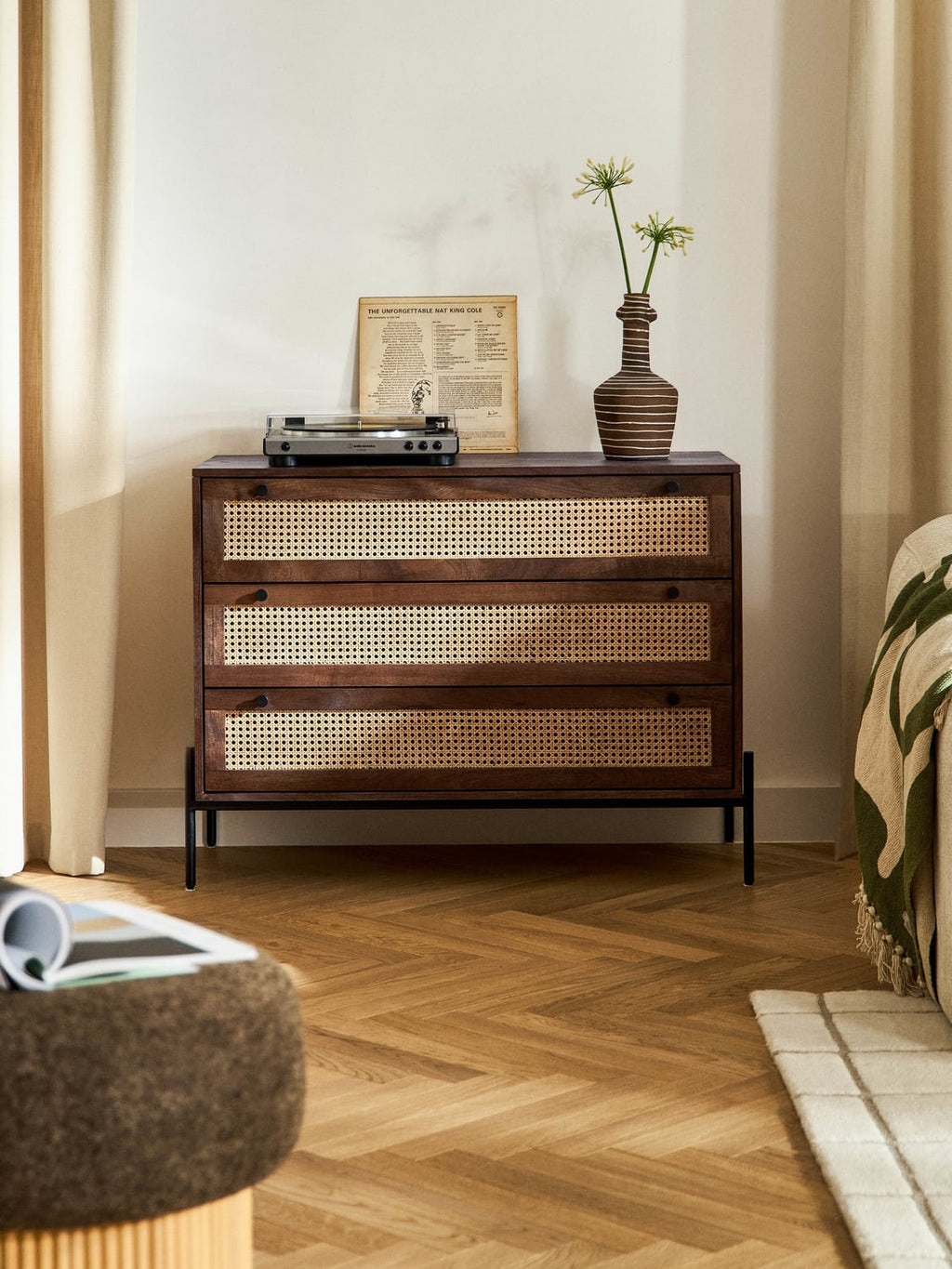 Bellagio Chest of Drawers with Viennese Wickerwork
