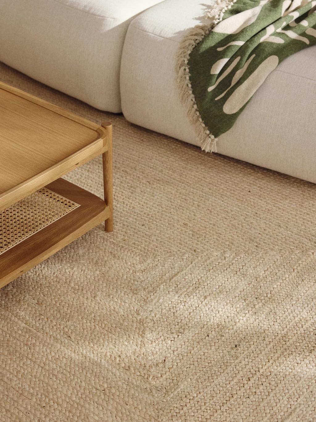 Bellara Handmade Jute Rug
