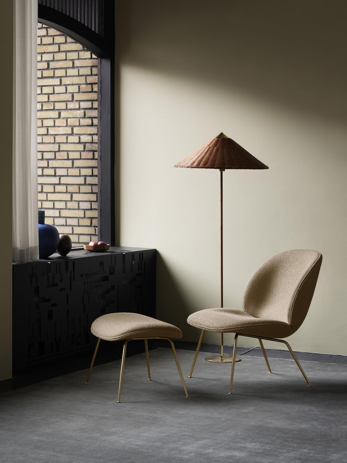 Argegno Armchair